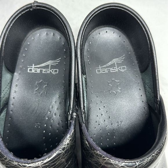 Dansko Professional Clogs, EU 37 - Picture 4 of 8